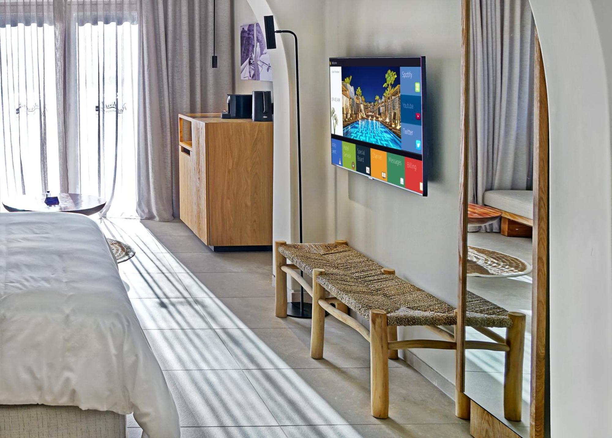 Radisson Blu Zaffron Resort, Santorini (Adults Only) Kamári Habitación foto
